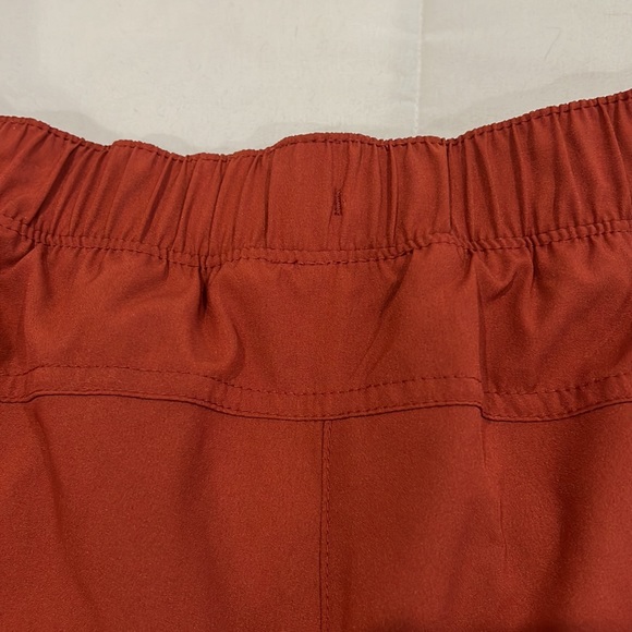 Mid-Rise Running Shorts - Picture 7 of 7